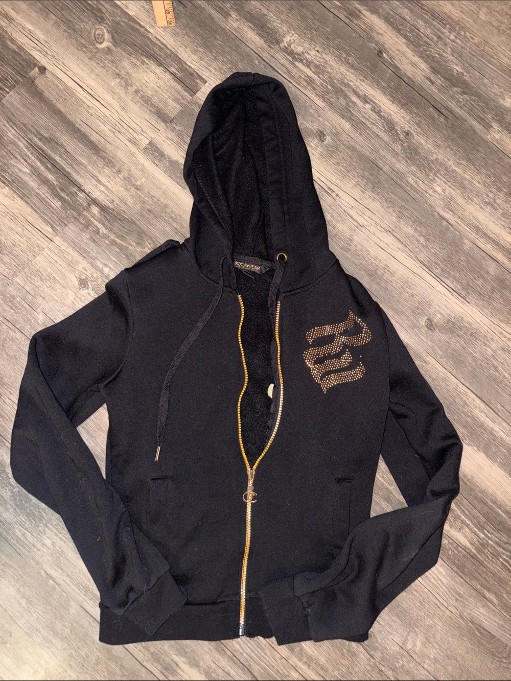 Vintage Y2K Rocawear woman’s zip up hoodie - small